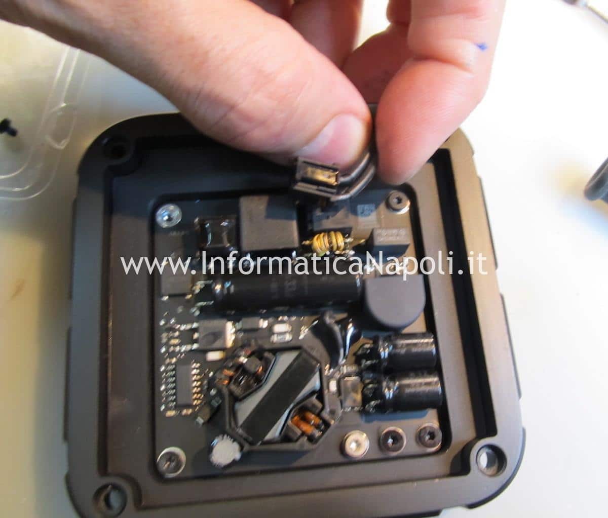 riparazione assistenza scheda madre alimentatore Apple TV che non si accende modello A1625 EMC 2907