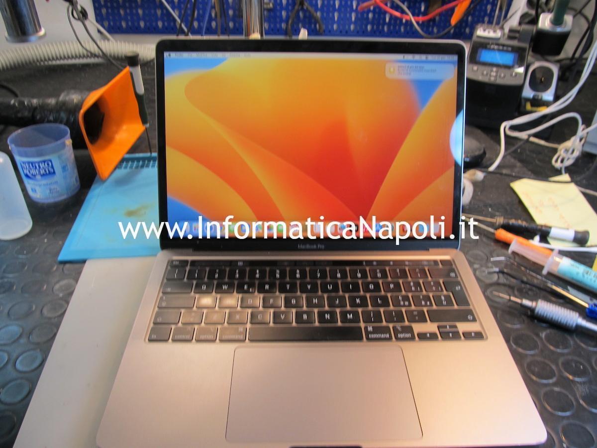 danni da liquido e ossidazione Apple MacBook Pro 13 2020 A2289 riparato