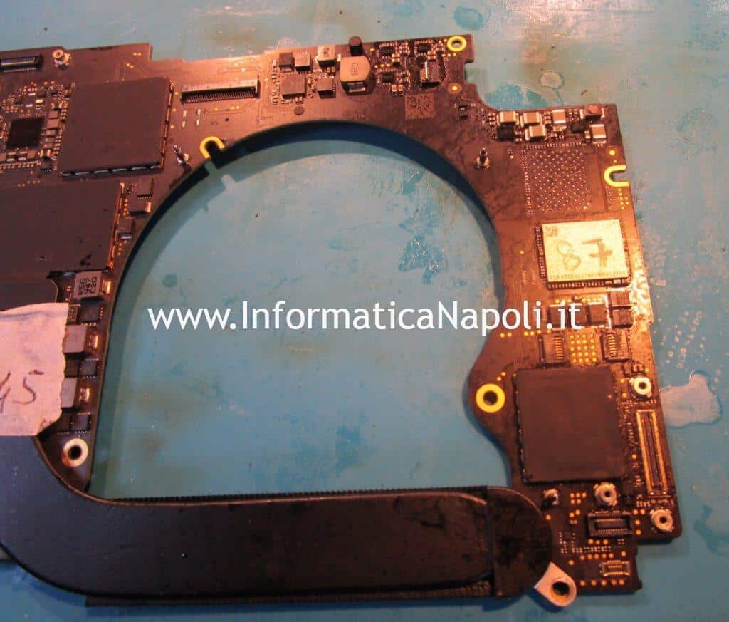 riparazione sostituzione NAND macbook pro 16 2019 riparazione sostituzione NAND macbook pro 16 2019